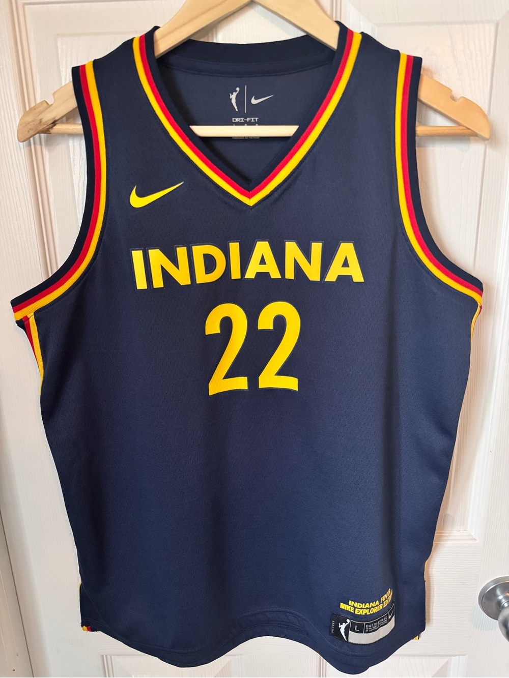 Women’s Indiana Fever Swingman WNBA Jersey Caitlin Clark Size Large